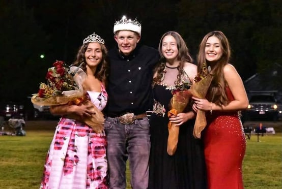 Vanessa crowned as Homecoming King