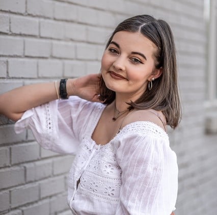 teen girl smiling