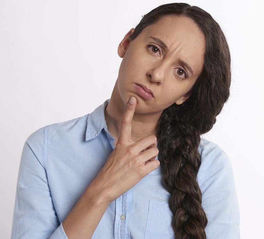 girl looking perplexed