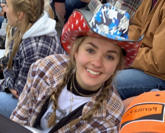 girl in patriotic cowboy hat