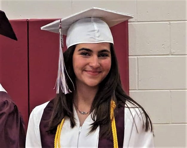 girl in cap & gown