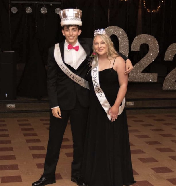 prom king and queen
