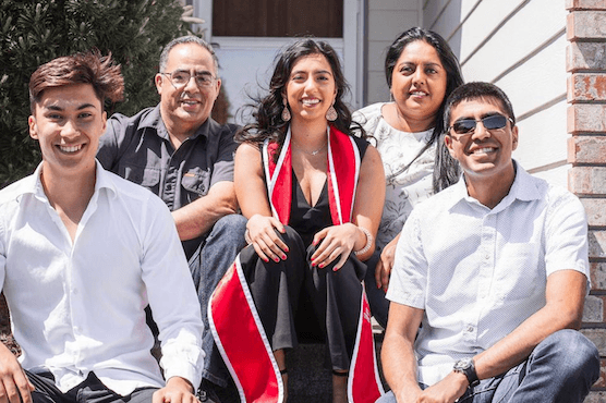 An exchange student from Madrid with his US host family in Oregon