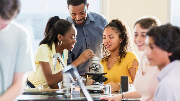 Teenagers in a high school lab class