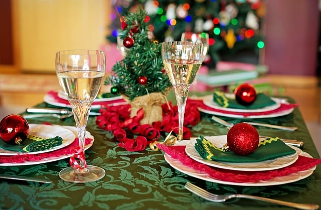 Christmas table set in red and green
