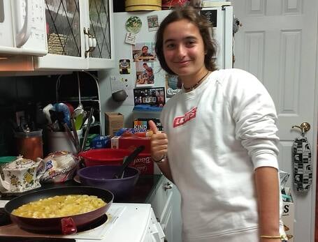 making tortilla de patata BERTA SPAIN