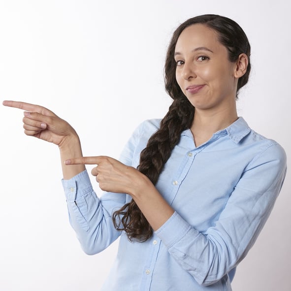 Человек указывает пальцем на тебя. Pointed at it with. Фото девушка с телефоном png. Показывает указательный палец. Pointed at it with.